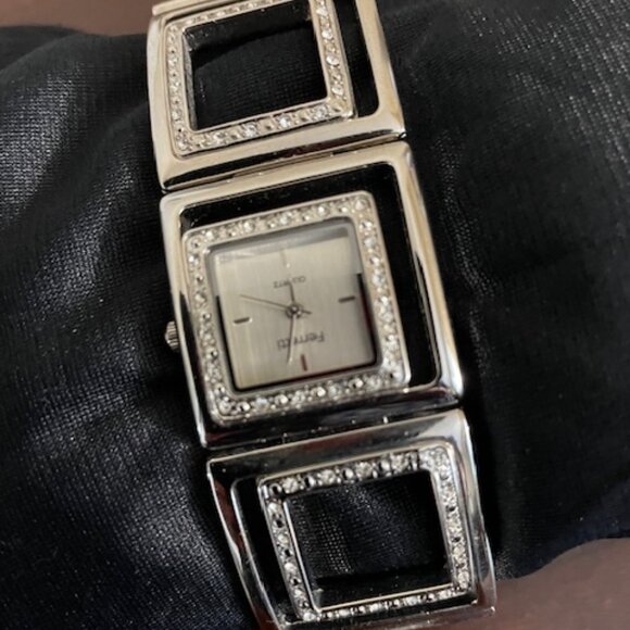 Ferretti Ladies Watch –Bracelet Style - Picture 1 of 7